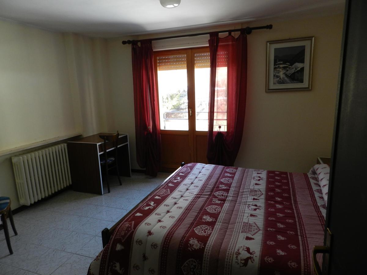 Hotel Miravidi La Magdeleine Esterno foto
